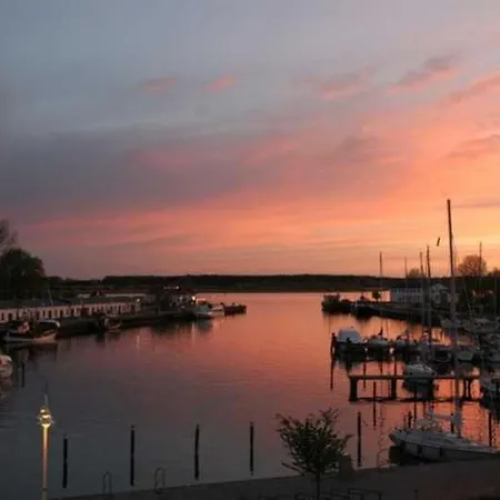 Fewo Hafenpanorama Karlshagen Buitenkant foto